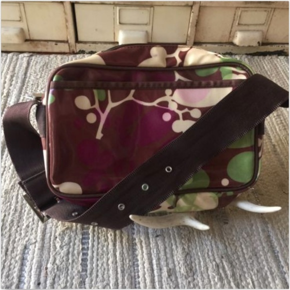 FLEURVILLE Leaf Pattern Small Shoulder Diaper tote - Picture 5 of 7